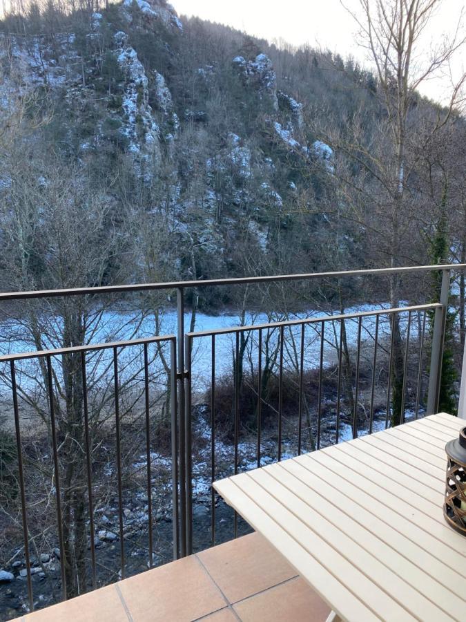 Duplex Roca Del Sucut Lejlighed Ribes De Freser Eksteriør billede